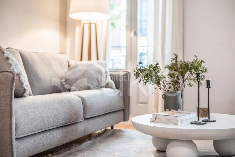 Foto 8c3fb5e6-2534-4a43-98a0-f1a922c07ca9. Miete appartement in Goya Madrid