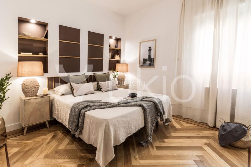 Foto 0b4d2c0d-5f82-47c9-b9db-e2e06765d6ac. Alquiler apartamento  de 4 dormitorios y oficina en azca en Madrid