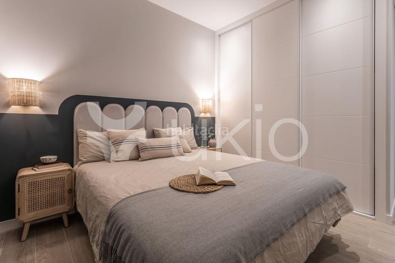 Foto 8e6147dd-bbd6-4627-9de1-6a9b8c7eac74. Alquiler apartamento  de 3 dormitorios con terraza en Almagro en Madrid