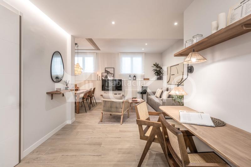 Foto f7e4c39a-e54d-432c-95ba-6063fc278743. Alquiler apartamento  de 3 dormitorios con terraza en Almagro en Madrid
