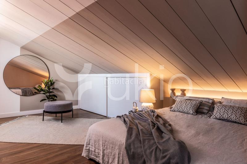 Foto 785475ef-22d2-4b6a-8f0b-60855b4fc5bb. Alquiler apartamento  2 dormitorios con terraza en rios rosas en Madrid