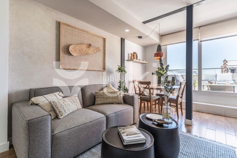 Foto f2a4c62f-273a-4605-b9d2-d5bb39aa8960. Alquiler apartamento  2 dormitorios con terraza en rios rosas en Madrid