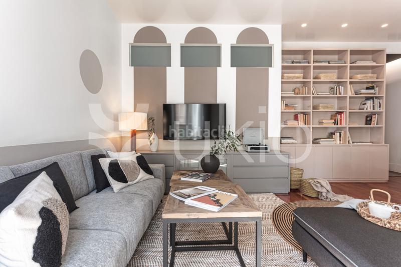 Foto 632da731-0c61-4aa5-b04a-cc79c3ada295. Alquiler apartamento  de 2 dormitorios en Almagro en Madrid