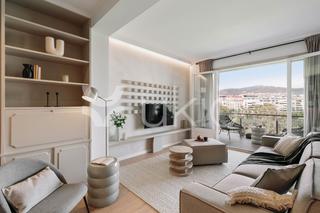 Lloguer Apartament  N/a. Apartamento de 3 dormitorios con terraza en sant gervasi