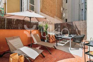 Location Appartement  Carrer de viladomat. Apartamento de 3 dormitorios con terraza y oficina en eixample e