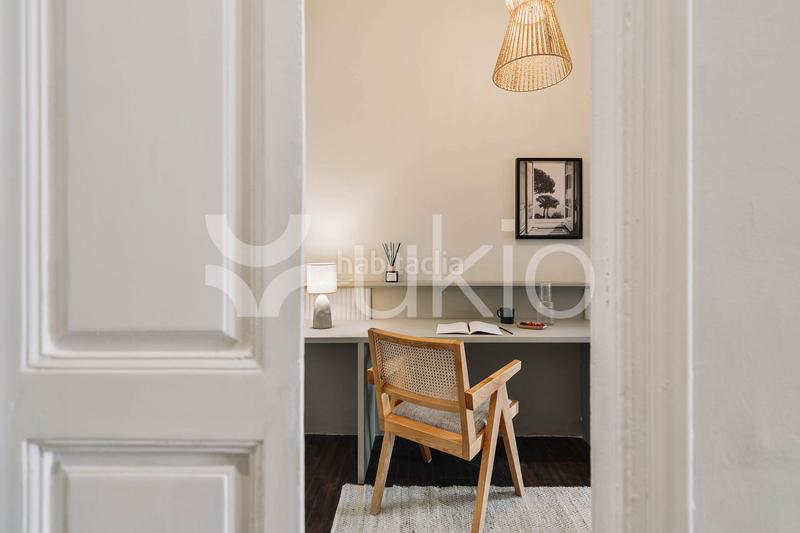 Foto dcc7d064-a7ff-40f5-bd23-67ce778c3a11. Alquiler apartamento  de 2 dormitorios con oficina en eixample dreta en Barcelona