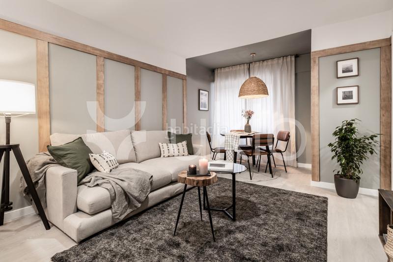 Foto b88c0e68-a52e-4a22-83b6-25a7afff2e7c. Alquiler apartamento  de 1 dormitorio con piscina compartida en Trafalgar en Madrid