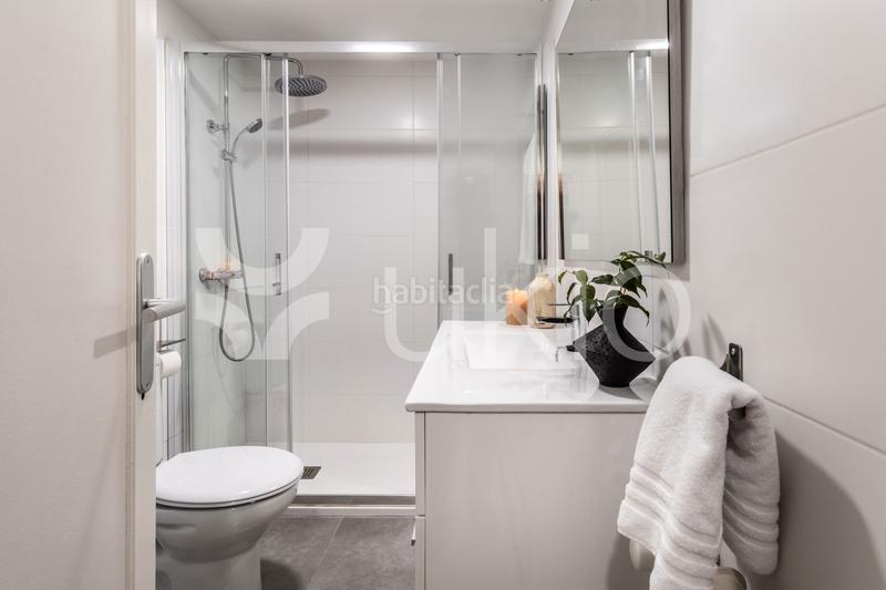 Foto f5e7e79e-8b0f-465d-827e-ecd38debc076. Miete appartement mit pool in Trafalgar Madrid