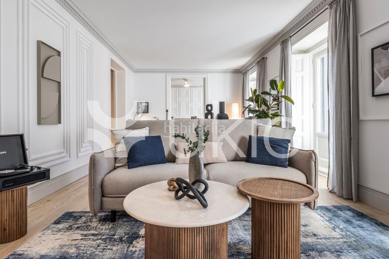 Foto 1f8ad19d-7a3e-4d05-b1c3-4f4a16437e85. Miete appartement in Justicia-Chueca Madrid