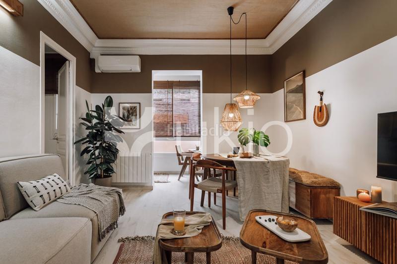 Foto 4d1530b4-c179-4df5-a87c-d97185895040. Alquiler apartamento  3 dormitorios en gràcia en Barcelona