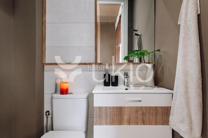 Foto e321117f-a5aa-49e1-b54f-69b2cc597163. Alquiler apartamento  3 dormitorios en gràcia en Barcelona