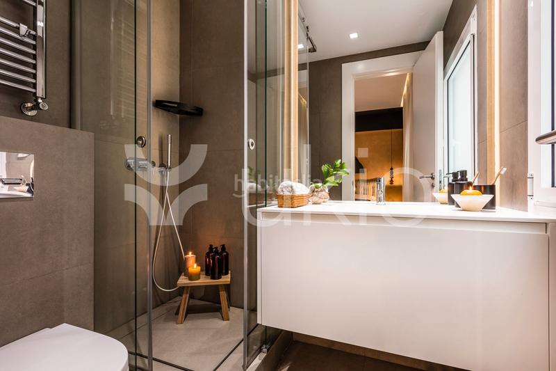 Foto eec127e0-282d-4f5e-ae2c-733d9c9e1acb. Alquiler apartamento  de 3 dormitorios en Almagro en Madrid
