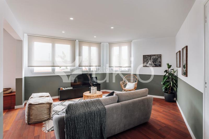 Foto 800a03df-ad85-4b1b-9c9d-185ce4abf02e. Alquiler apartamento  2 dormitorios con terraza en eixample dreta en Barcelona