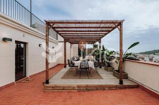 Alquiler Apartamento  Avinguda diagonal. Apartamento 2 dormitorios con terraza en eixample dreta