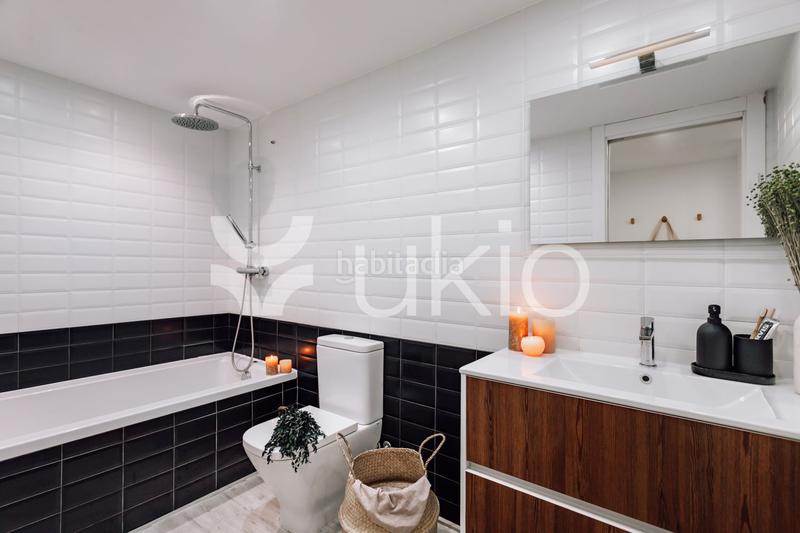 Foto 659f39c0-c8cc-4c26-b768-4c2b673a8d2b. Alquiler apartamento  de 2 dormitorios con terraza en gràcia en Barcelona