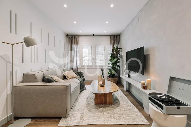 Foto d7724c4f-d41f-4143-b358-957b3ff07a40. Miete appartement in El Camp d´en Grassot i Gràcia Nova Barcelona