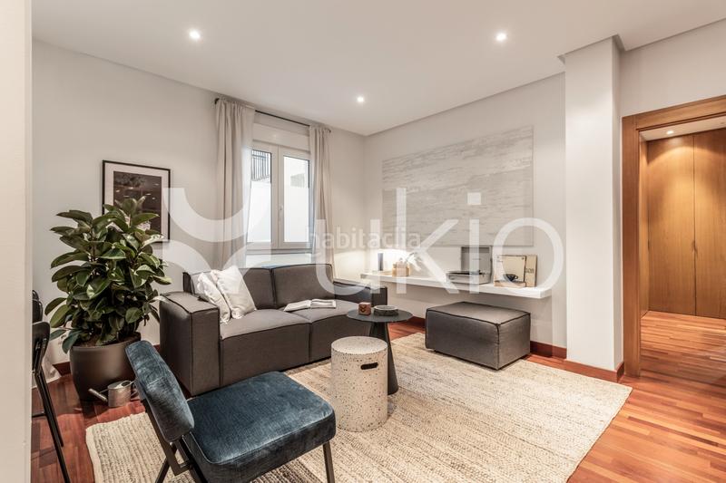 Foto 2cbdd8ad-1d68-4f77-a62d-0dbd10815e87. Miete appartement mit heizung in Goya Madrid