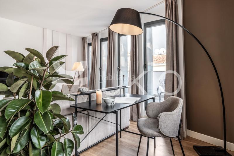 Foto cbb16cc9-187a-4ed7-a020-e4a60051ccfa. Alquiler piso apartamento de 3 dormitorios en chueca en Madrid