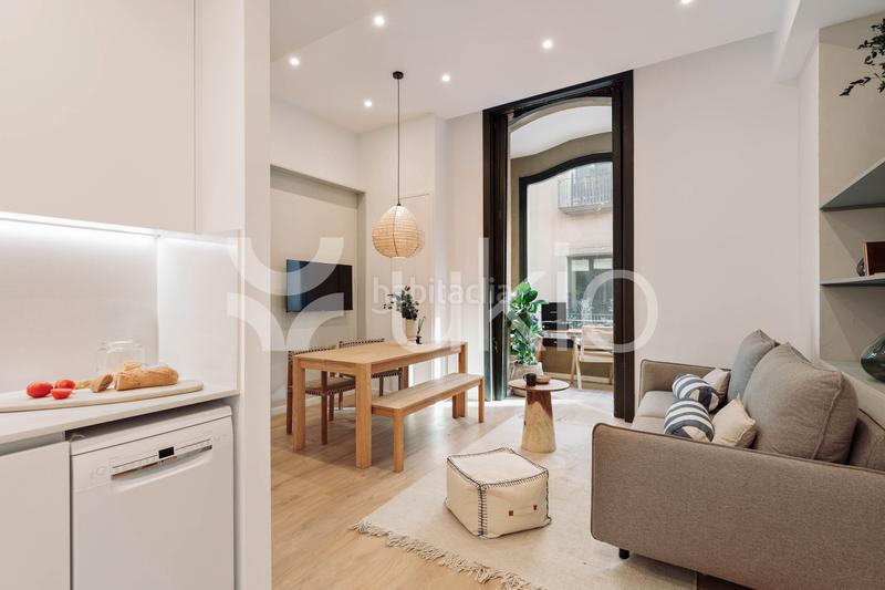 Foto 32f35fee-73ab-47bb-81e7-bbedaebf4449. Location appartement avec chauffage dans St. Pere - Sta. Caterina - El Born Barcelona