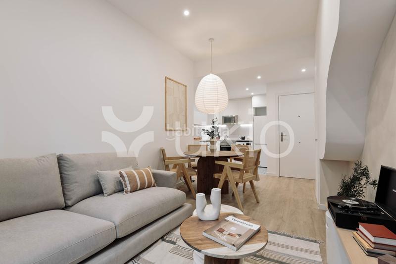 Foto b3efd9e0-538d-4877-86ae-ce69151b54a1. Lloguer apartament amb calefacció a St. Pere - Sta. Caterina - El Born Barcelona