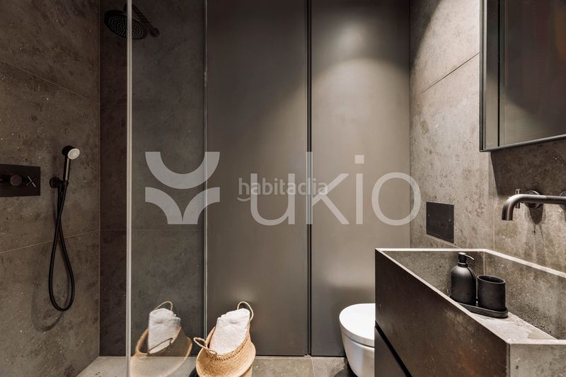 Foto a4c20fa8-3617-4f77-a261-3ff7df00ee0e. Lloguer apartament amb calefacció aparcament a St. Pere - Sta. Caterina - El Born Barcelona