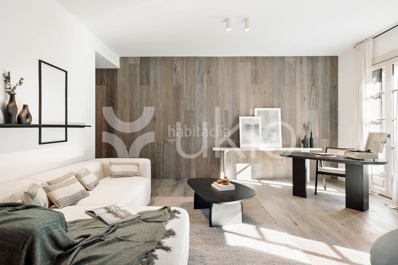 Foto c1052ad3-8729-416a-9a60-f2a2cce2011d. Lloguer apartament amb calefacció aparcament a St. Pere - Sta. Caterina - El Born Barcelona
