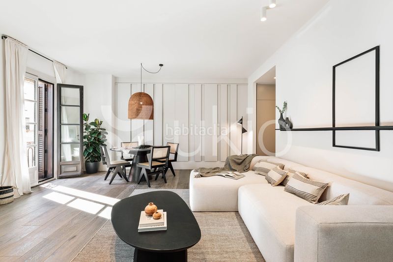 Foto f324265d-e8dc-49d6-a0e3-f204f7646d40. Lloguer apartament amb calefacció aparcament a St. Pere - Sta. Caterina - El Born Barcelona