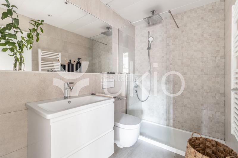 Foto f1ee2100-4dbf-4351-a4ea-560d8cf06729. Miete appartement mit heizung pool in Universidad-Malasaña Madrid