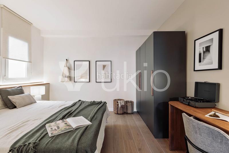 Foto 15eb2894-a971-4e13-be2b-f362e1ab297e. Alquiler ático  de 1 dormitorio con terraza en eixample dreta en Barcelona