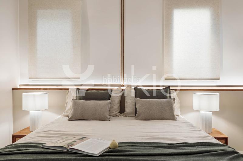 Foto fd5c081a-6e6c-4c76-8aa9-9f1521dfa8c7. Alquiler ático  de 1 dormitorio con terraza en eixample dreta en Barcelona