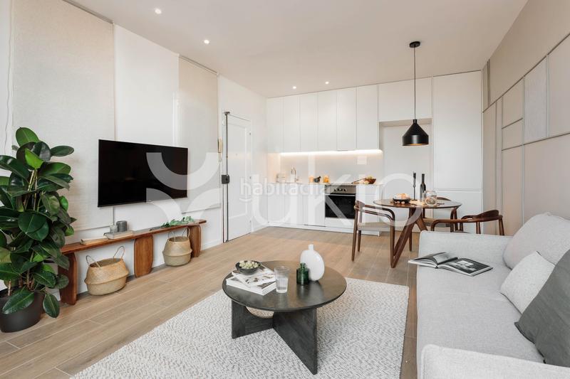 Foto 2f0925cd-4ac5-49cb-9e69-1725c2aed64e. Lloguer àtic amb calefacció a Dreta de l´Eixample Barcelona