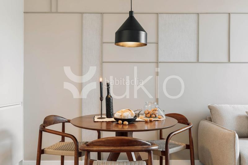 Foto 61d4308c-8033-49e1-92c3-f01ac0f56fbb. Lloguer àtic amb calefacció a Dreta de l´Eixample Barcelona