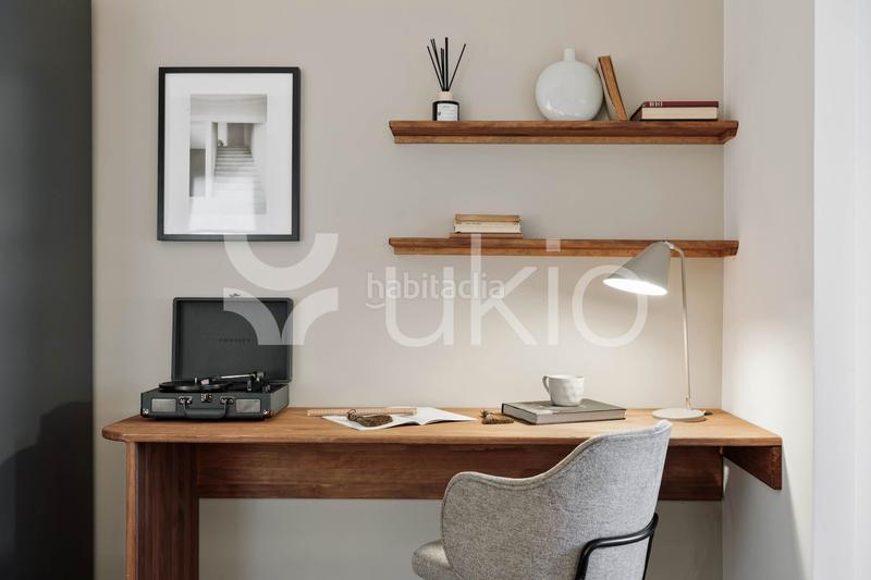 Foto 7dabb08f-51c8-40ae-b103-59fa35b3b09d. Lloguer àtic amb calefacció a Dreta de l´Eixample Barcelona