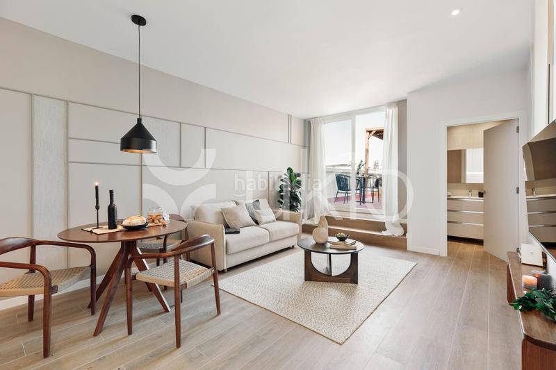 Foto d486c50b-c41d-4a29-b402-139efa2be46f. Lloguer àtic amb calefacció a Dreta de l´Eixample Barcelona