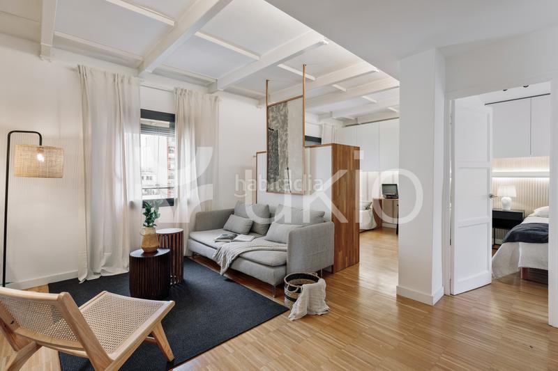 Foto 33e90735-30dc-4d3f-b290-4bc7358f4cdb. Alquiler apartamento  de 1 dormitorio con office en sagrada familia en Barcelona