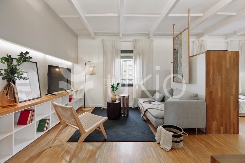 Foto 803edd8b-5762-413e-b5d8-2b315038e3eb. Alquiler apartamento  de 1 dormitorio con office en sagrada familia en Barcelona