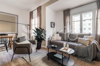 Affitto Piccolo appartamento  Paseo de la habana. Apartamento de 3 habitaciones con terraza en hispanoamérica