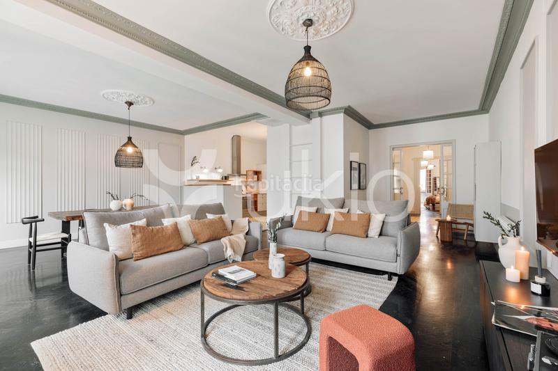 Foto 667aaf21-881b-47c8-9213-de39099c5ffe. Miete appartement mit heizung in Vila de Gràcia Barcelona