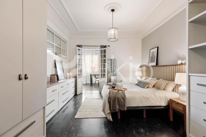 Foto 9b3a1e85-1861-4fcc-9617-fd4794730af5. Miete appartement mit heizung in Vila de Gràcia Barcelona