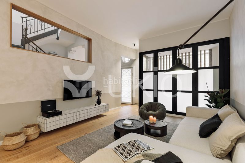 Foto 4cb3a26b-adf7-42b9-9893-5b392bd61b1d. Rent apartment with heating in Putget - Farró Barcelona