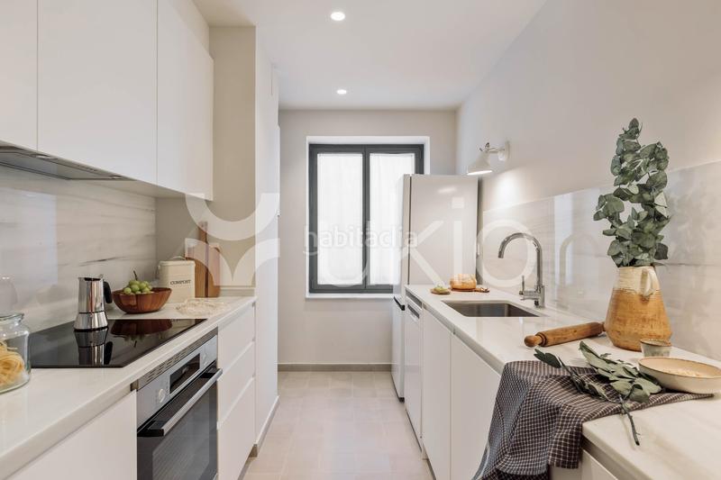 Foto d52cf5a7-ed58-4fc5-bd34-b7422b341bd7. Alquiler apartamento  de 2 dormitorios con aparcamiento en sant gervasi en Barcelona