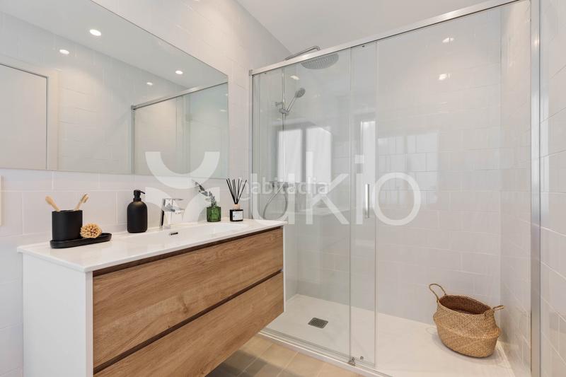 Foto f2cb6add-bba2-45d0-bd24-93ca8ce13752. Alquiler apartamento  de 2 dormitorios con aparcamiento en sant gervasi en Barcelona