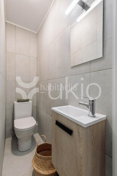 Foto 5373361c-5d6e-4790-bfc4-3bdc68400107. Lloguer apartament amb calefacció a Barri de les Corts Barcelona