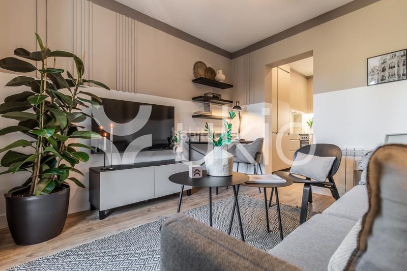 Foto deeb6881-720c-4459-8679-f11815bbeb71. Rent apartment with heating in Arapiles Madrid