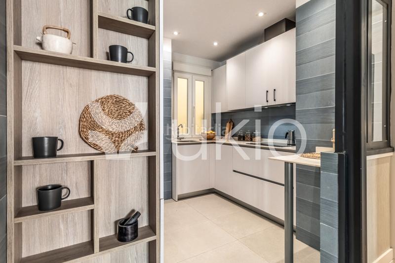 Foto 0d59c1a7-a40b-401f-a1d6-44ded8c651a5. Rent flat with heating in Niño Jesús Madrid