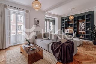 Rent Apartment  Calle de don ramón de la cruz