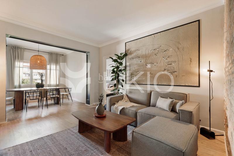 Foto 7b0d0c8e-2f06-45ac-931f-27ef69f86813. Miete appartement mit heizung in L´Antiga Esquerra de l´Eixample Barcelona