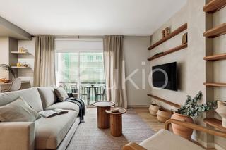 Lloguer Apartament  Carrer de bertrand i serra. Apartamento de 3 dormitorios con terraza en sant gervasi