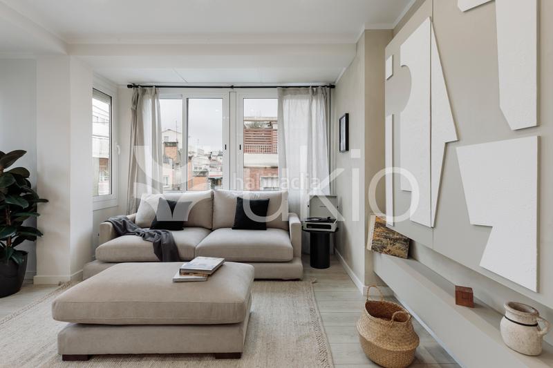 Foto 9724950f-4900-40eb-9415-3ffa2daee1aa. Alquiler piso apartamento de 2 habitaciones en sant gervasy en Barcelona