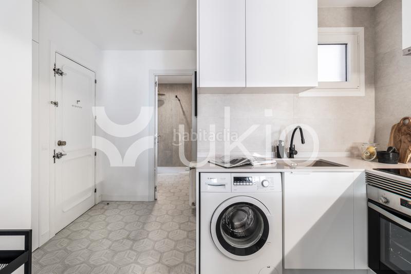 Foto 4395de9d-3de4-47a9-871b-8b0b5fc46825. Alquiler apartamento  de 1 habitacion con piscina en chamberí en Madrid